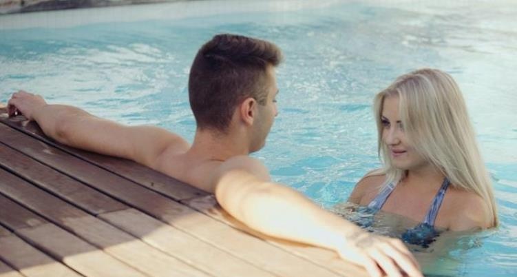 Cayla - Romantic Sex In Pool (ArtSex) (2020 | FullHD)