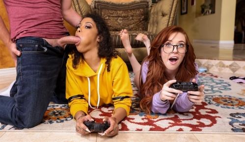Jeni Angel & Madi Collins - Gamer Girl Threesome (2021 | FullHD)