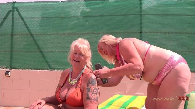 Melody, Raz - Curvy Blonde Mature MILFs Melody, Raz Get Naughty With Each Other at the Pool (2024 | FullHD)