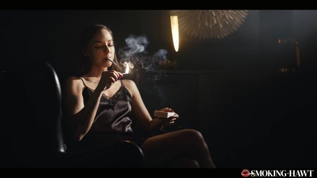 Amirah Adara - Smoking Hawt (2025 | FullHD)