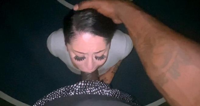 Yvonna Carlo - Outdoor night blowjob (2025 | FullHD)