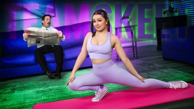 Leana Lovings - My Favorite Athlete’s Leaky Hole (2025 | FullHD)