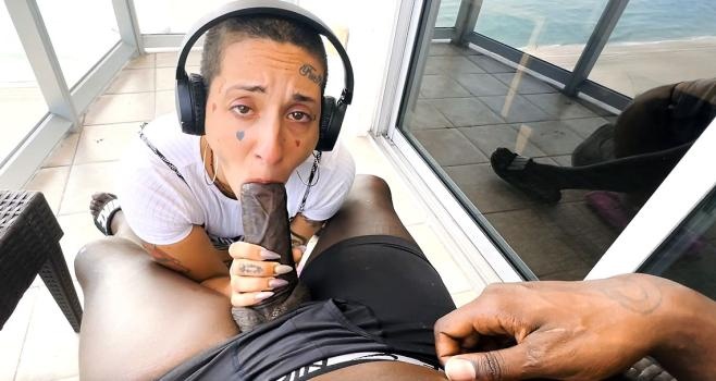 Gia Lovely - Beach balcony blowjob (2025 | FullHD)