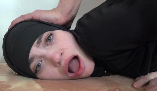 Nicole Rae - - Guy fucks his hijab wife because he is horny (2025 | FullHD)