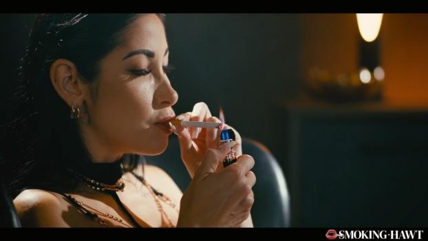 Clea Gaultier - - Clea Gaultier Smoking (2025 | FullHD)