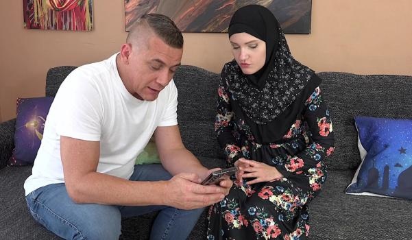 Olivia Westsun - Hot quickie with horny babe in hijab (2025 | FullHD)