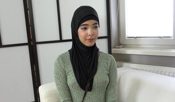 Kubera Fortuna - Babe in hijab really needs a job (2025 | FullHD)