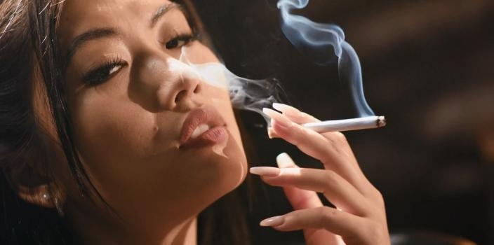 Dolly X - Smoking Hawt (2025 | FullHD)