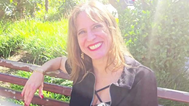 Lolly - Lolly, 44 years old, purchasing manager in Colomiers! (2025 | FullHD)