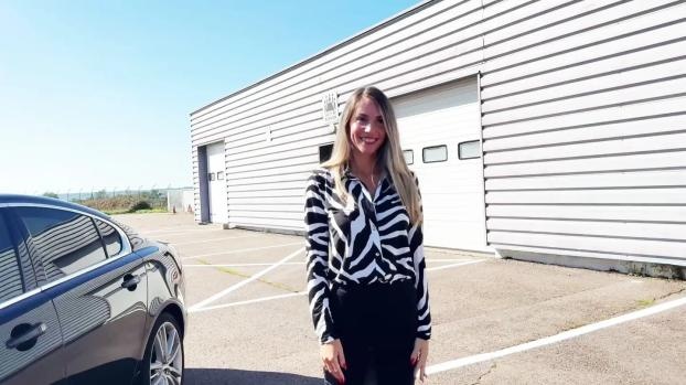 Polly - Polly, 28 years old, hottie from Aix-en-Provence! (2025 | FullHD)