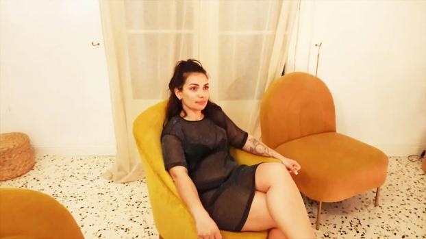 Alice - plays with her desires... (2025 | FullHD)